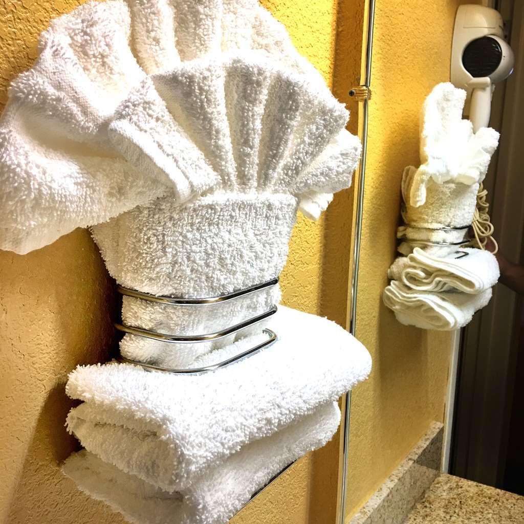 Americas Best Value Inn And Suites Літл-Рок Номер фото