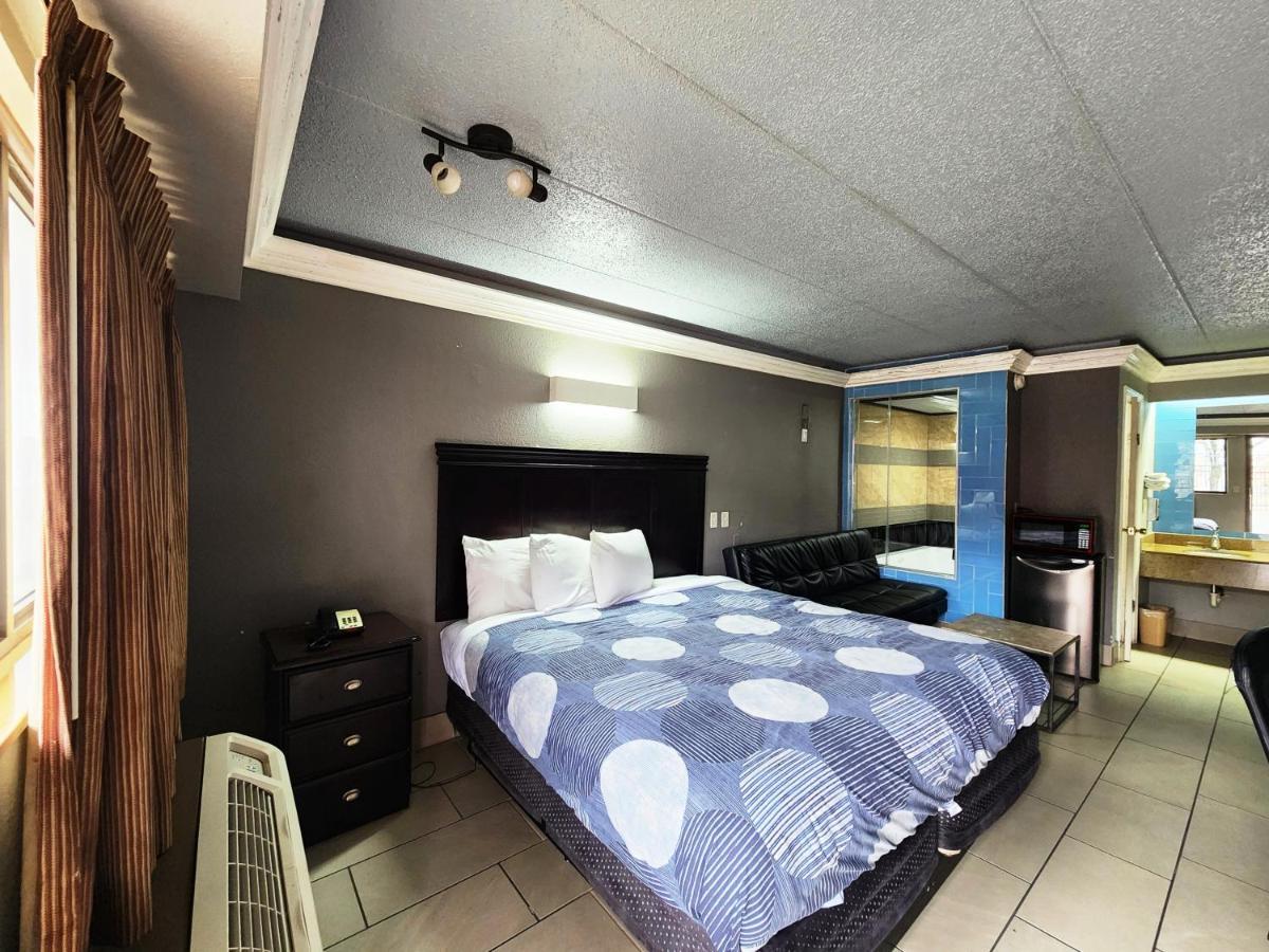 Americas Best Value Inn And Suites Літл-Рок Екстер'єр фото