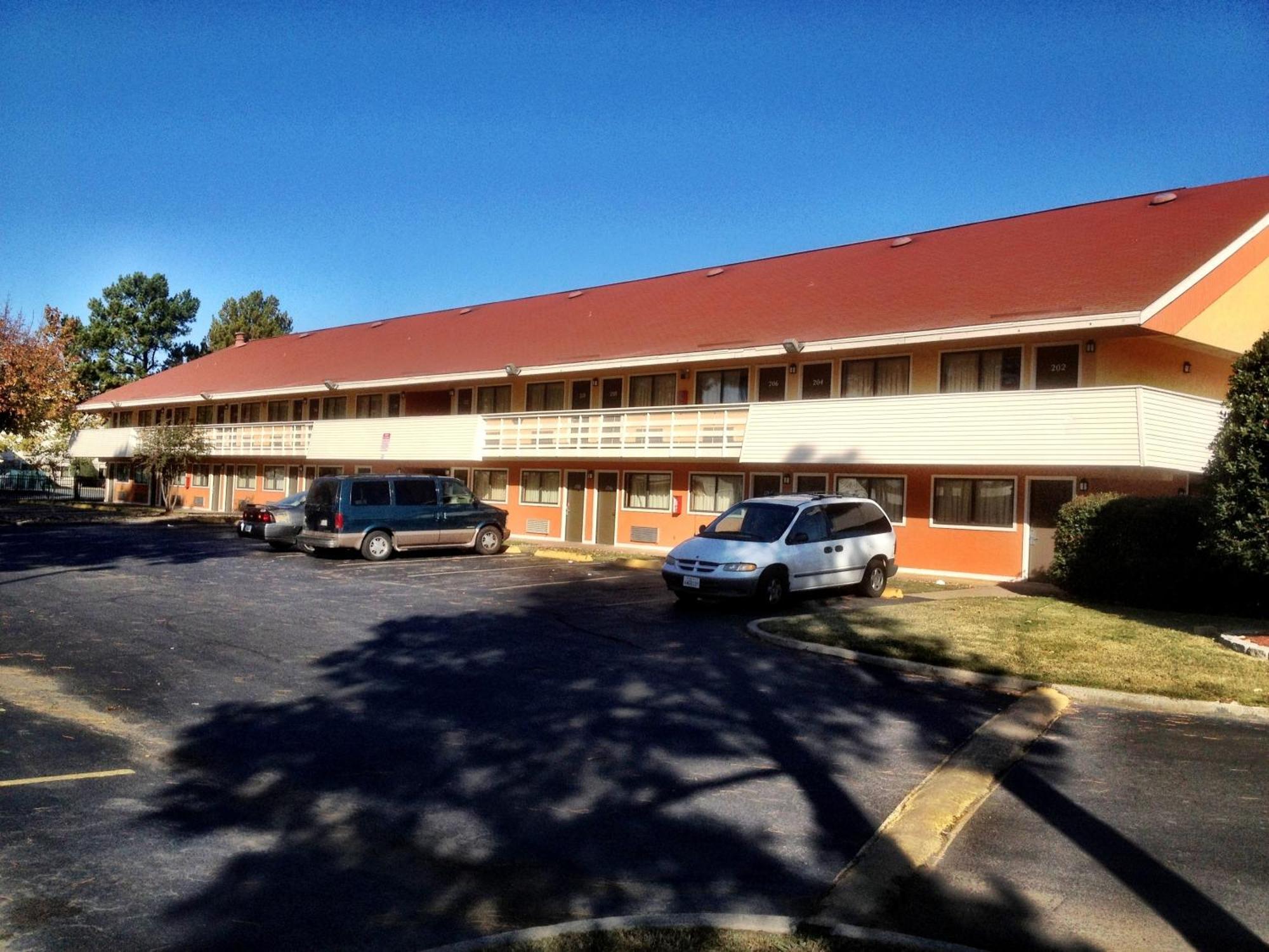 Americas Best Value Inn And Suites Літл-Рок Екстер'єр фото