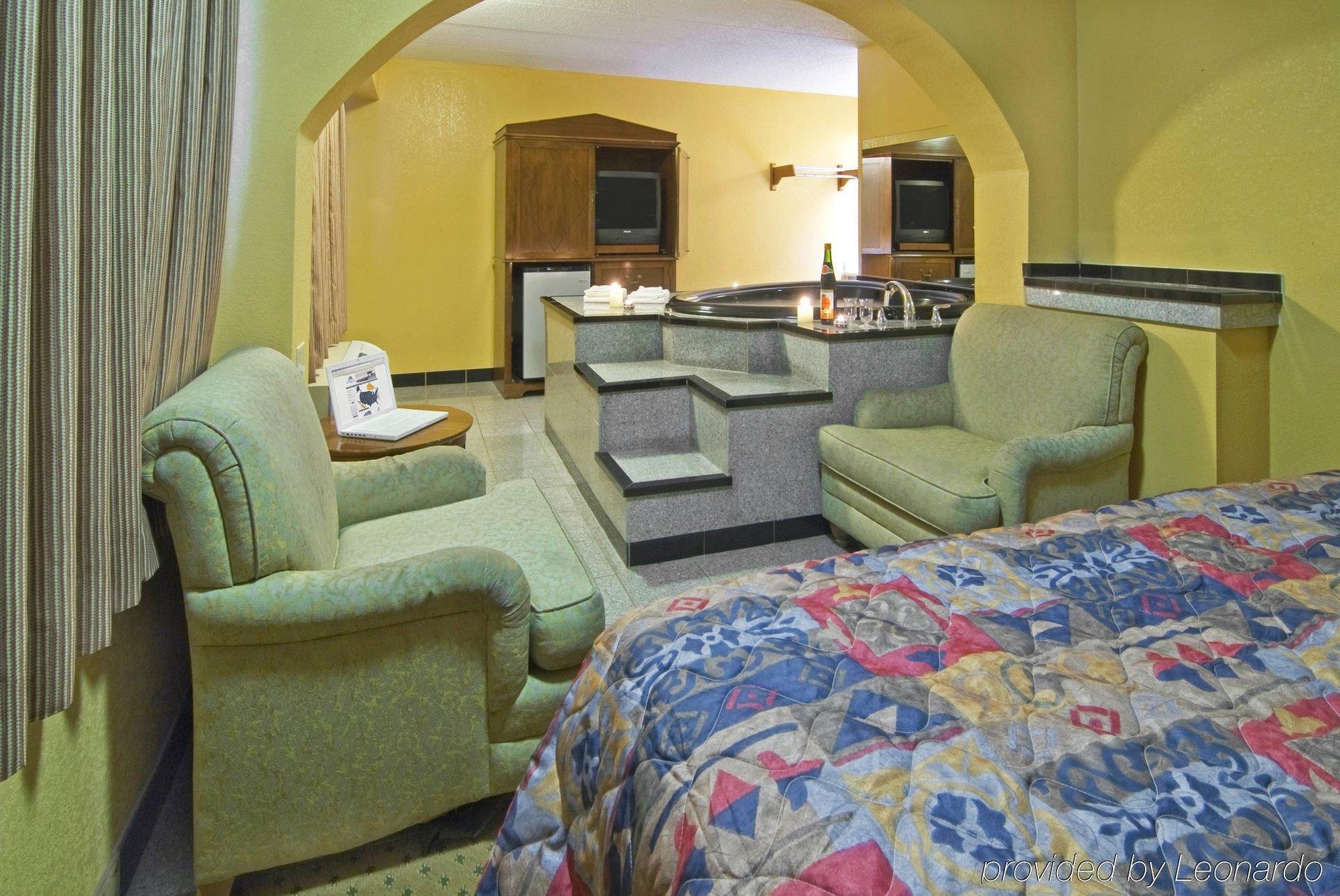 Americas Best Value Inn And Suites Літл-Рок Номер фото
